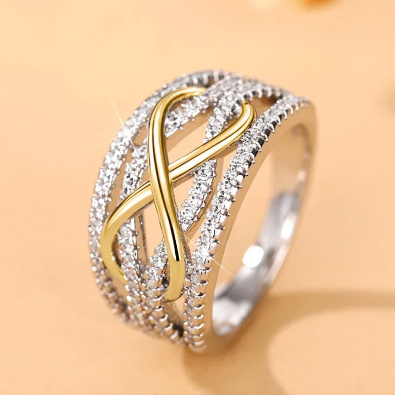 Bagues pour femmes à design unique Amour Bague de fiançailles Accessoires de luxe Tendance chaude Bijoux d'éternité Cadeau de fête Anneaux